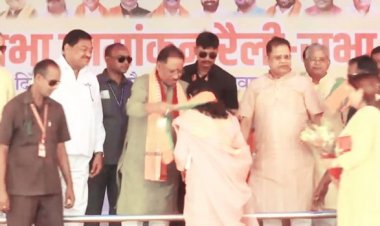 कांग्रेस कार्यसमिति के नेता ने थामा भाजपा का दामन