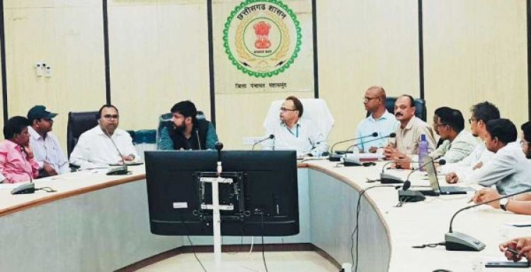 सामान्य प्रेक्षक अग्रवाल ने ली जिले में नियुक्त माइक्रो-आब्जर्वर की बैठक