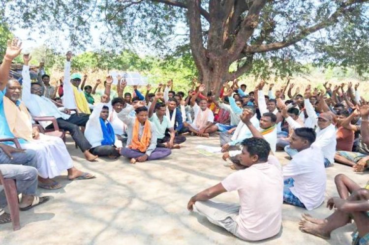 30 गांवों ने किया चुनाव का बहिष्कार, लगाए गए बैनर-पोस्टर गायब