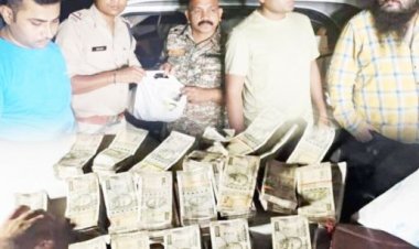 कार से साढ़े 18 लाख जब्त