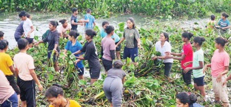 प्रशिक्षणार्थियों और पूर्व सैनिकों ने चलाया स्वच्छता अभियान