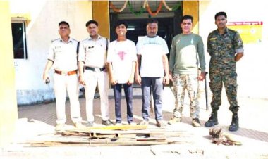 स्कूल में चोरी, नाबालिग समेत 3 गिरफ्तार