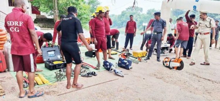 बाढ़ आपदा से बचाव के लिए मॉकड्रिल