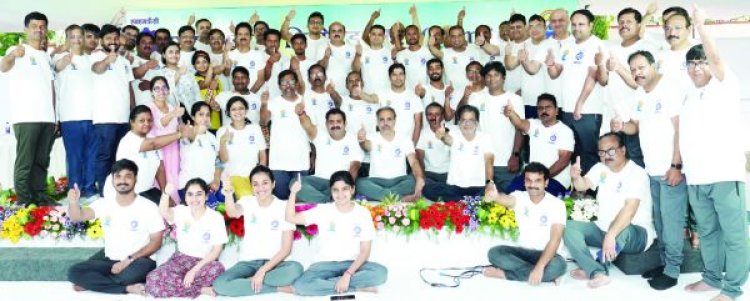 एनएमडीसी हैदराबाद ने मनाया अंतरराष्ट्रीय योग दिवस 2024