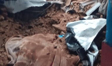 मकान की दीवार गिरी, दंपती की मौत:दूसरे कमरे में सोए बच्चे बाल-बाल बचे; भाई बोला- तड़प-तड़प कर गई भाई-भाभी की जान