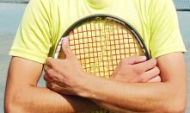 मैक छात्र देवेन्द्र नेशनल ईस्ट जोन अंतर विश्वविद्यालयीन टेनिस स्पर्धा हेतु रवाना