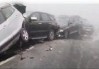 आगरा-लखनऊ एक्सप्रेसवे पर खड़ी डीसीएम से कई कारों की टक्कर, एक घायल