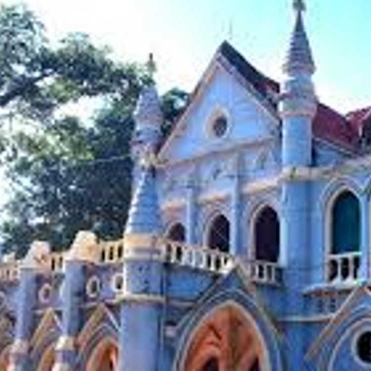 बुलडोजर कार्रवाई पर हाईकोर्ट की रोक:76 वर्षीय बुजुर्ग का मकान तोड़ने पर गृह सचिव सहित अन्य को दिया नोटिस