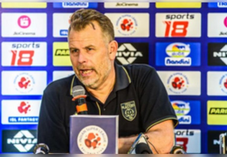 केरल ब्लास्टर्स एफसी ने लगातार तीन हार के बाद मुख्य कोच माइकल स्टाहरे को बर्खास्त किया