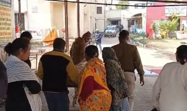 जबलपुर में फंदे पर लटका मिला छात्रा का शव:मामा का आरोप- पिता की दूसरी शादी और चोरी के आरोप से थी परेशान