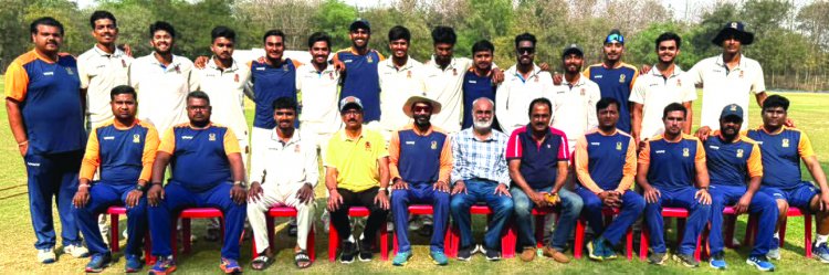 शिवपुरी में सरकारी टीचर के घर EOW की रेड:आय से ज्यादा संपत्ति की शिकायत पर कार्रवाई, सुबह 6 बजे पहुंची टीम