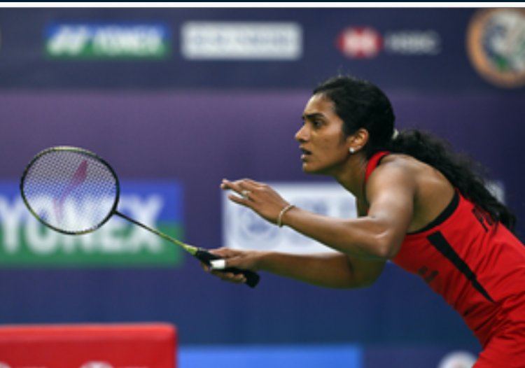 सिंधु 15वें स्थान पर खिसकीं, लक्ष्य शीर्ष 10 में बरकरार