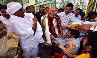 मुख्यमंत्री डॉ. यादव ने उज्जैन सेवाधाम में बच्चों के साथ मनाया जन्मदिन