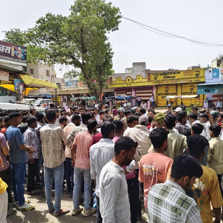 शंभू हत्या के आरोपी का घर तोड़ने की मांग:बसई में हिंदू संगठन उतरे सड़कों पर; प्रशासन समझाइश में जुटा