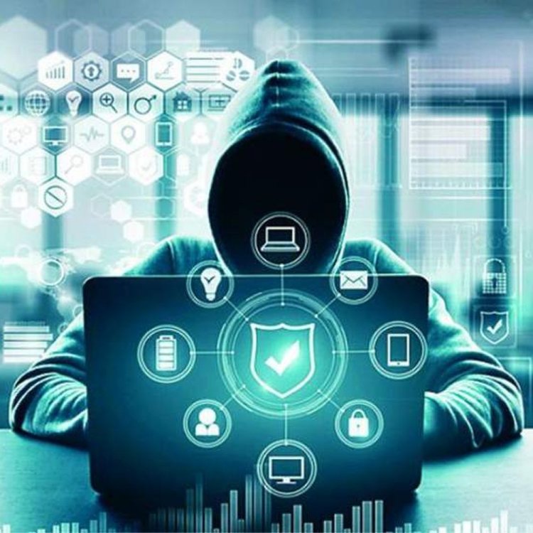 छात्र की फेक आईडी बनाकर ब्लैकमेलिंग:गर्लफ्रेंड के साथ किए फोटो अपलोड, राजस्थान से भेजा क्यूआर कोड और मांगी फिरौती