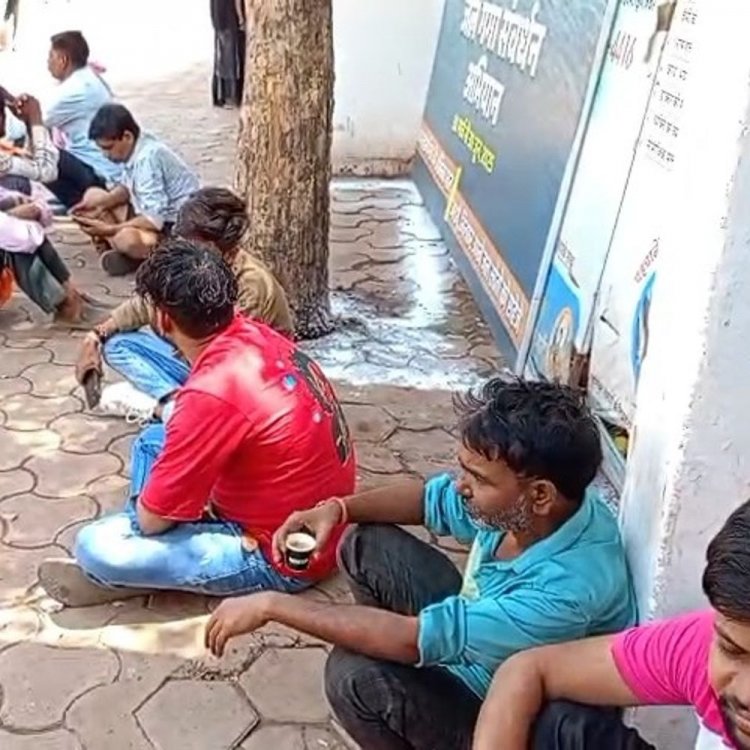 शिवपुरी में तीन मंजिला इमारत से गिरा मजदूर:इलाज के दौरान मौत; निर्माणाधीन बिल्डिंग में पुट्टी का काम कर रहा था