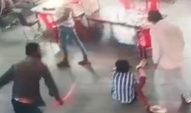 बिल मांगने पर होटल संचालक से मारपीट:होटल स्टाफ को लात-घूंसे और पाइप से पीटा, पिस्टल लहराई; ग्वालियर की वारदात CCTV में कैद