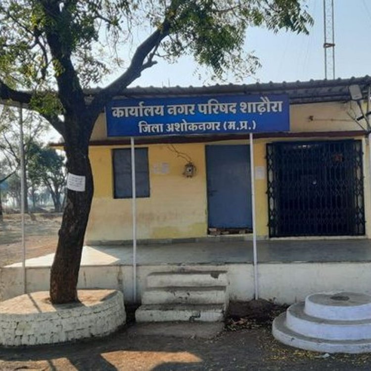 शाढ़ौरा में प्रधानमंत्री आवास योजना की अंतिम सूची जारी:1877 लोग पात्र, 38 अपात्र घोषित; अब तय समय में मिलेगा पक्का मकान