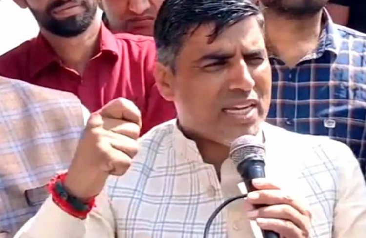 हरियाणा: शिक्षकों के ऑनलाइन ट्रांसफर पर शिक्षा मंत्री महिपाल ढांडा की बड़ी घोषणा