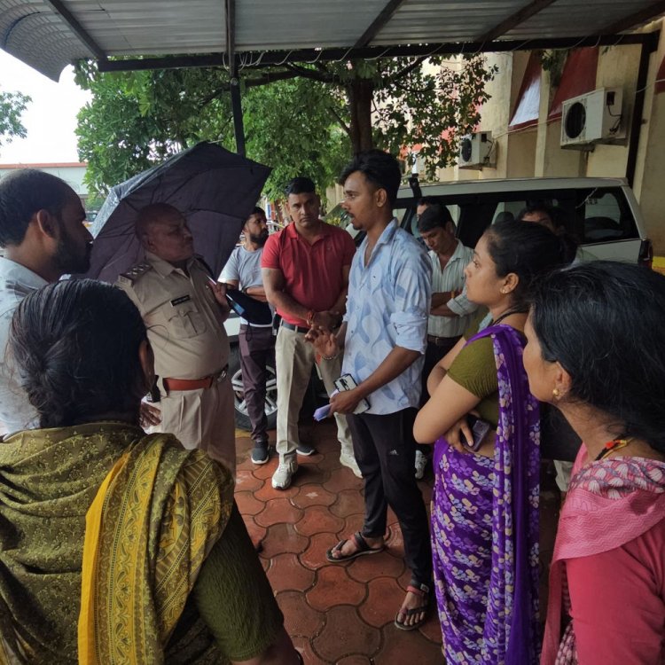 शाजापुर वृद्धाश्रम में इंदौर से लाए गए बुजुर्ग की मौत:सर्च वारंट के जरिए सोमवार को आए थे, बेटियों ने लगाए चाचा पर आरोप
