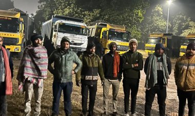 सिंगरौली में झींगुरदा माइंस में 17 मालवाहक जब्त:बिना परमिट और ओवरलोडिंग पर 13 घंटे तक चली कार्रवाई