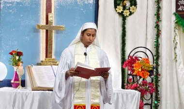 ग्वालियर में प्रभु यीशु का जन्मोत्सव धूमधाम से मनाया गया:चर्च सजे, विशेष प्रार्थनाएं हुईं और केक बांटे गए