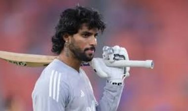 न्यूज़ीलैंड के ख़िलाफ़ बाक़ी बचे दो टी-20 मैचों से भी बाहर हुए तिलक वर्मा