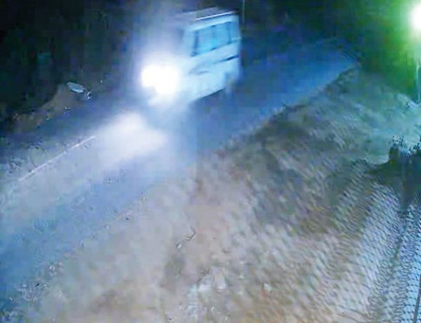 वाहन चोरी, सीसीटीवी में कैद