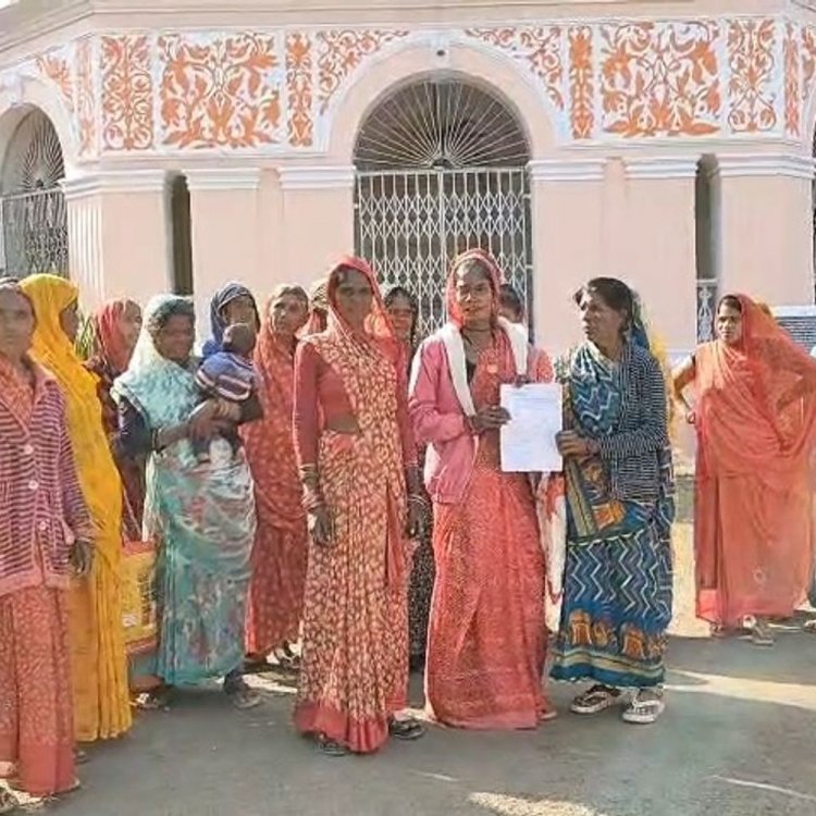 पिछोर में 20 करोड़ की जल परियोजना अधूरी:4 साल से पानी को तरसे लोग, कलेक्टर से शिकायत; भ्रष्टाचार के आरोप